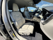 ボルボ XC60 中古車