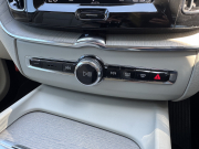 ボルボ XC60 中古車