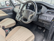 三菱 デリカD:5 中古車