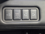 三菱 デリカD:5 中古車