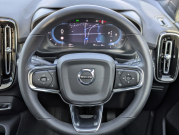 ボルボ XC40 中古車