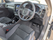 ボルボ XC40 中古車