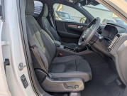 ボルボ XC40 中古車