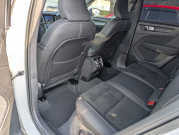 ボルボ XC40 中古車