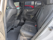 ボルボ XC40 中古車