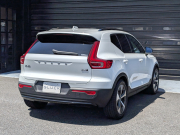 ボルボ XC40 中古車