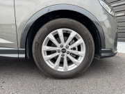 アウディ Q3 中古車