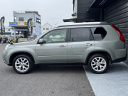 日産 エクストレイル 中古車