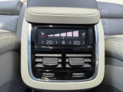 ボルボ V90 中古車