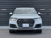 アウディ Q7 中古車