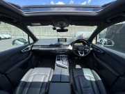 アウディ Q7 中古車