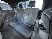 アウディ Q7 中古車