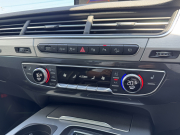 アウディ Q7 中古車