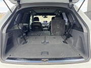 アウディ Q7 中古車