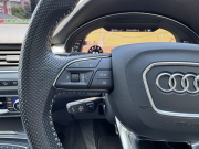 アウディ Q7 中古車