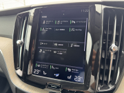 ボルボ XC60 中古車