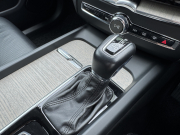 ボルボ XC60 中古車