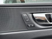 ボルボ XC60 中古車