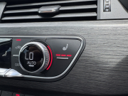 アウディ A4アバント 中古車