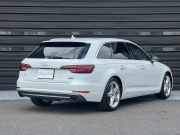 アウディ A4アバント 中古車