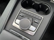 アウディ A4アバント 中古車