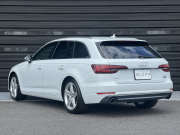 アウディ A4アバント 中古車