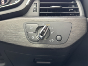 アウディ A4アバント 中古車