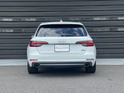 アウディ A4アバント 中古車