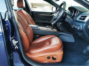 マセラティ ギブリ 中古車