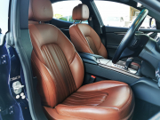 マセラティ ギブリ 中古車