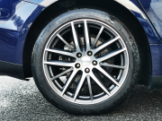 マセラティ ギブリ 中古車