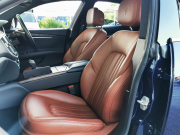 マセラティ ギブリ 中古車