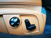 マセラティ ギブリ 中古車