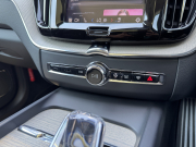 ボルボ XC60 中古車