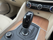 アルファロメオ ジュリア 中古車