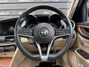 アルファロメオ ジュリア 中古車