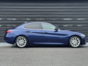 アルファロメオ ジュリア 中古車