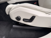 ボルボ XC90 中古車