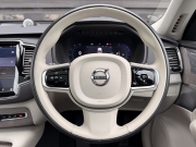 ボルボ XC90 中古車