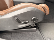 ボルボ XC60 中古車