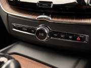 ボルボ XC60 中古車