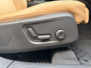 ボルボ XC40 中古車