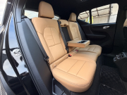 ボルボ XC40 中古車