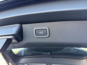 ジャガー XFスポーツブレイク 中古車