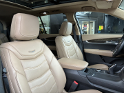 キャデラック XT6 中古車