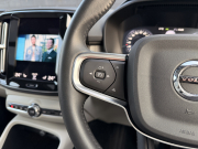 ボルボ XC40 中古車