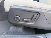 ボルボ XC40 中古車