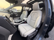 ボルボ XC40 中古車
