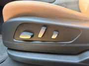 キャデラック XT5 中古車