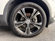 ボルボ XC40 中古車